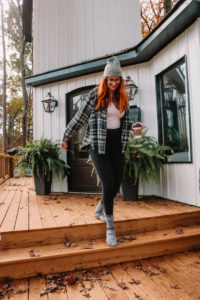 Dreamy Treehouse Airbnb in Charlotte - theamandabittner.com